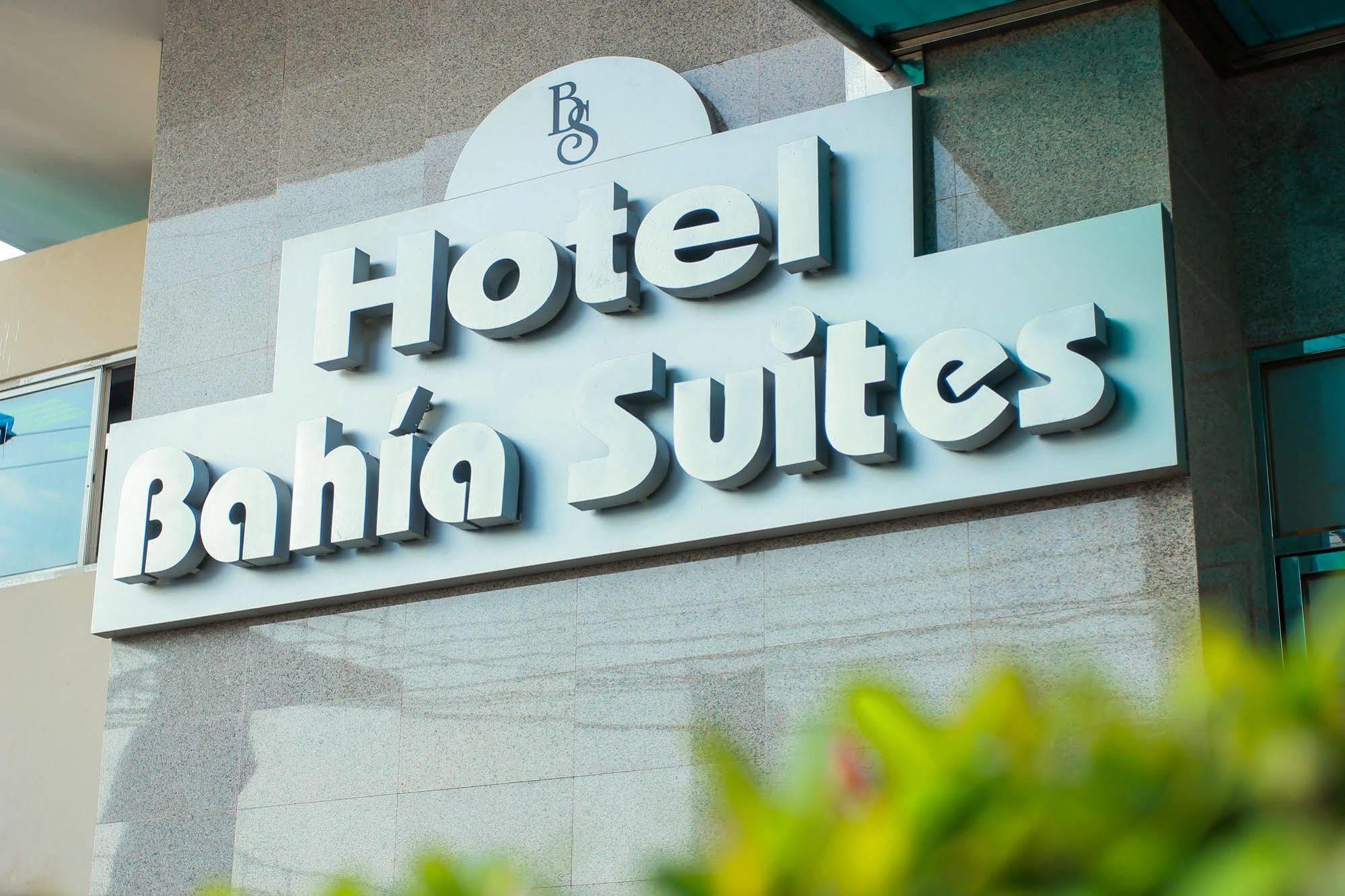 Hotel Bahia Suites Kota Panama Bagian luar foto